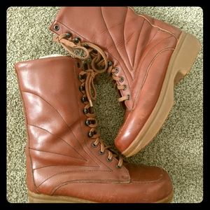 Vintage Lined Lace-up Boots